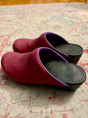 Sanita Pink Clogs